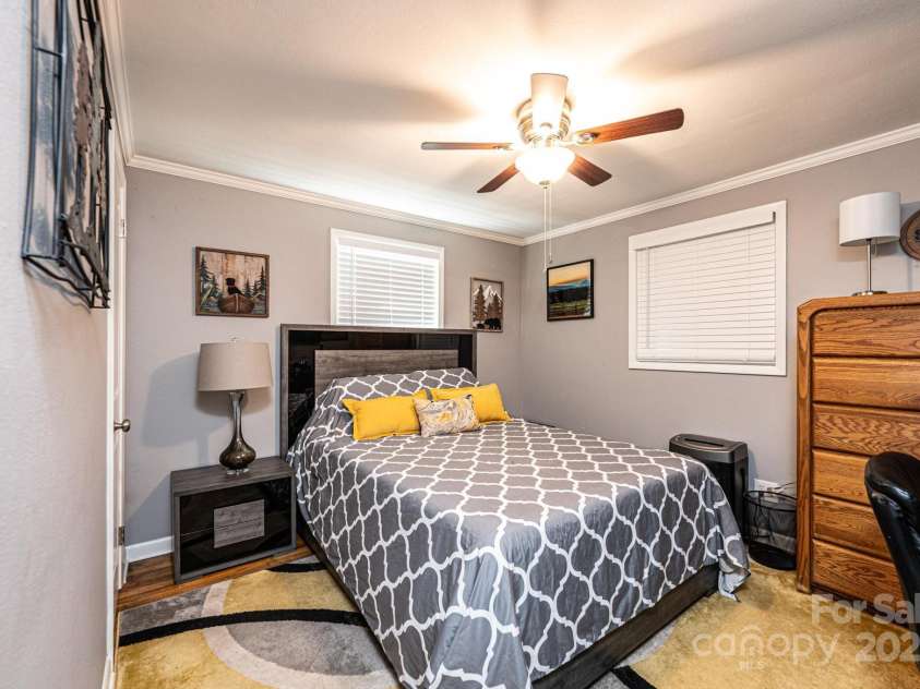 3842 Dowell Street, Hickory, NC 28602.  MLS# CAR4288003, YatesRealty ID 31898. 