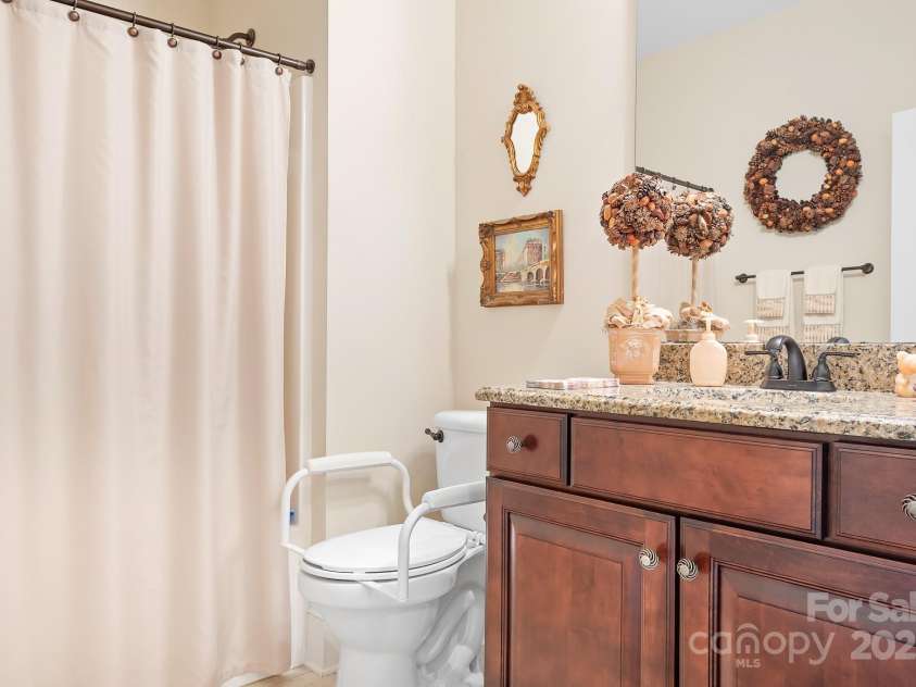 12632 Meetinghouse Drive, Cornelius, NC 28031.  MLS# CAR4287624, YatesRealty ID 31899. 