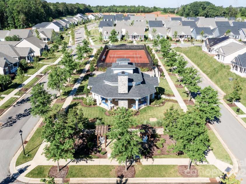12632 Meetinghouse Drive, Cornelius, NC 28031.  MLS# CAR4287624, YatesRealty ID 31899. Clubhouse