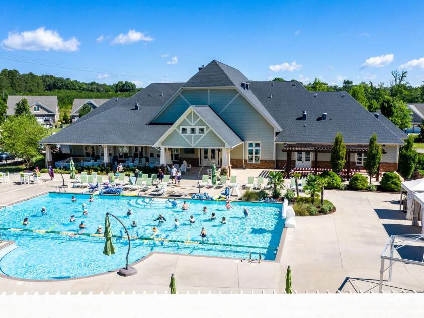 12632 Meetinghouse Drive, Cornelius, NC 28031.  MLS# CAR4287624, YatesRealty ID 31899. Clubhouse and Pool