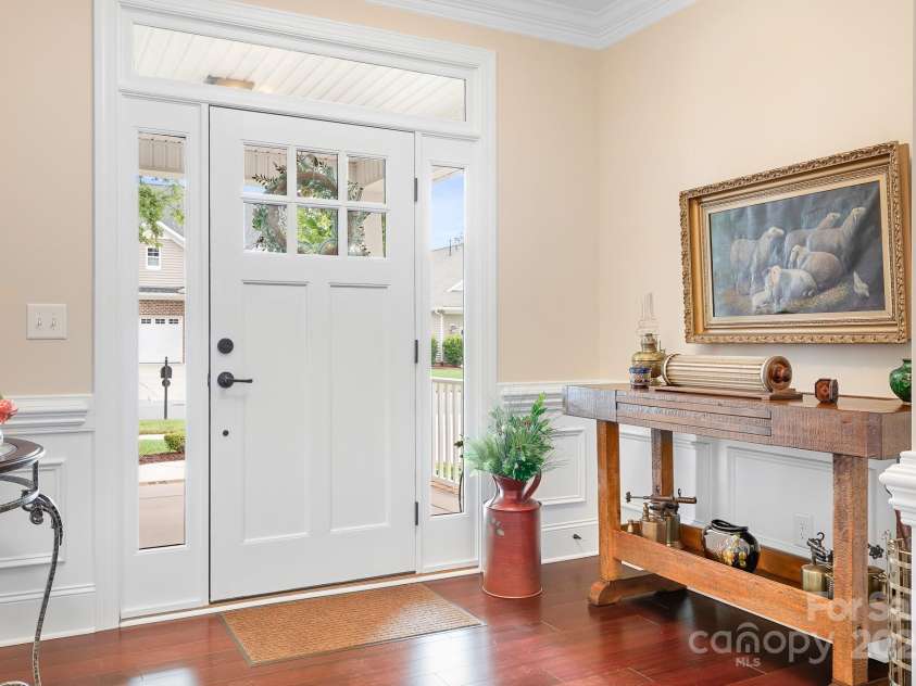 12632 Meetinghouse Drive, Cornelius, NC 28031.  MLS# CAR4287624, YatesRealty ID 31899. Front Door