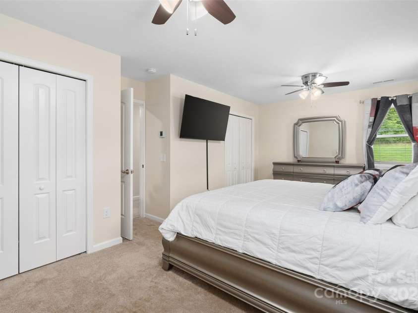 222 February Lane, Waynesville, NC 28785.  MLS# CAR4205944, YatesRealty ID 319. 