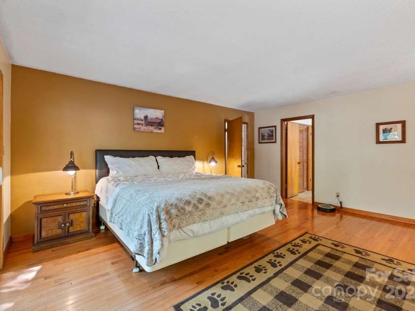 658 Johnson Road, Brevard, NC 28712.  MLS# CAR4300237, YatesRealty ID 319. 