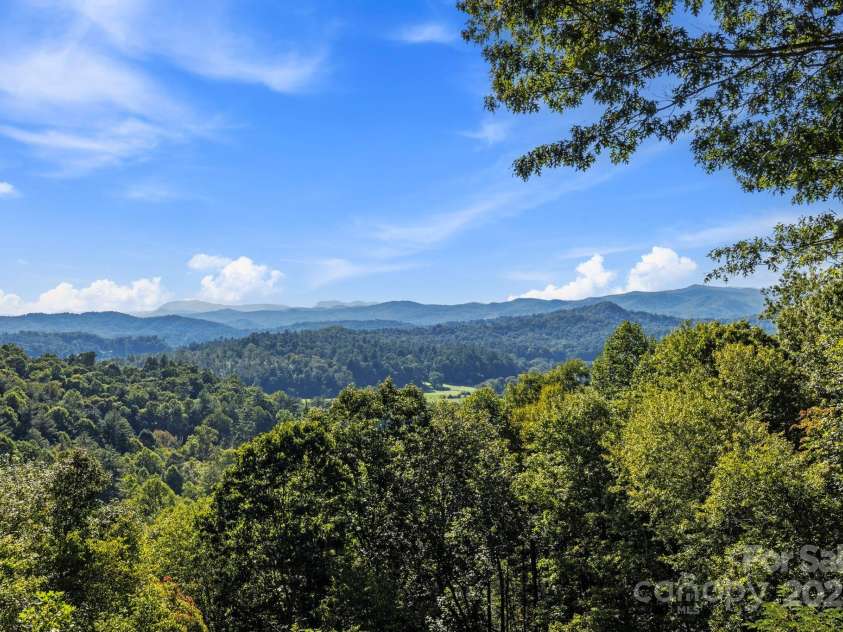 658 Johnson Road, Brevard, NC 28712.  MLS# CAR4300237, YatesRealty ID 319. 