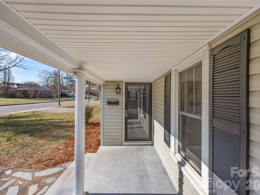 309 Franklin Street, China Grove, NC 28023.  MLS# CAR4351660, YatesRealty ID 3190. 