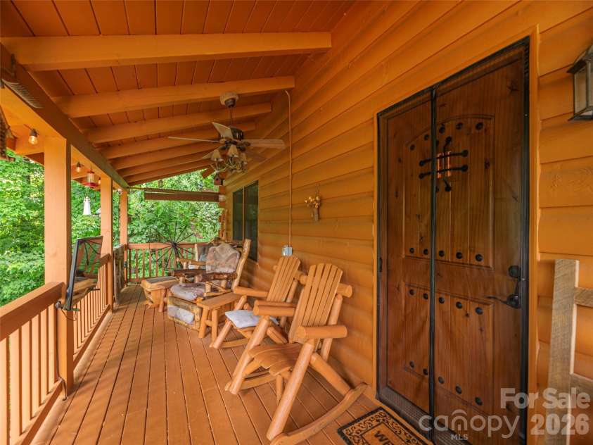 193 Valley Creek Drive, Maggie Valley, NC 28751.  MLS# CAR4395391, YatesRealty ID 31901. 
