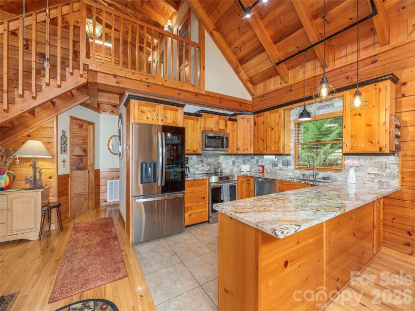 193 Valley Creek Drive, Maggie Valley, NC 28751.  MLS# CAR4395391, YatesRealty ID 31901. 