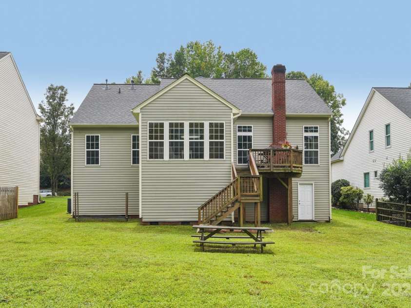 202 Winterbell Drive, Mooresville, NC 28115.  MLS# CAR4286738, YatesRealty ID 31902. 