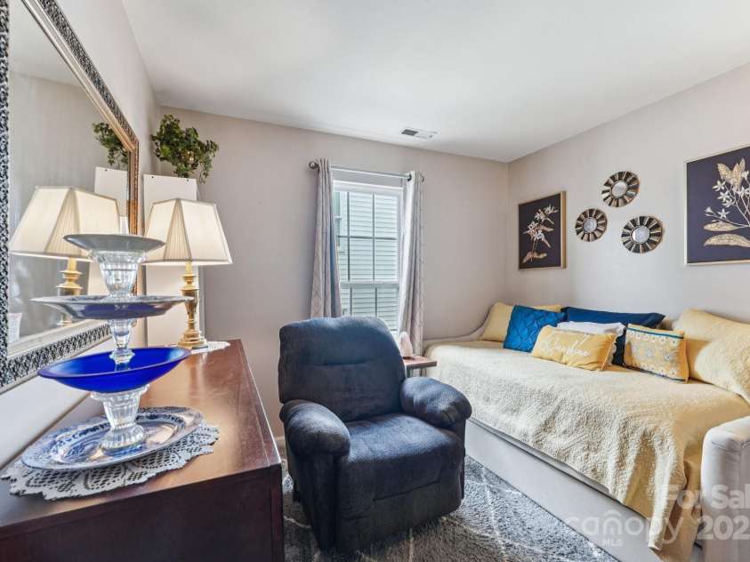 202 Winterbell Drive, Mooresville, NC 28115.  MLS# CAR4286738, YatesRealty ID 31902. 