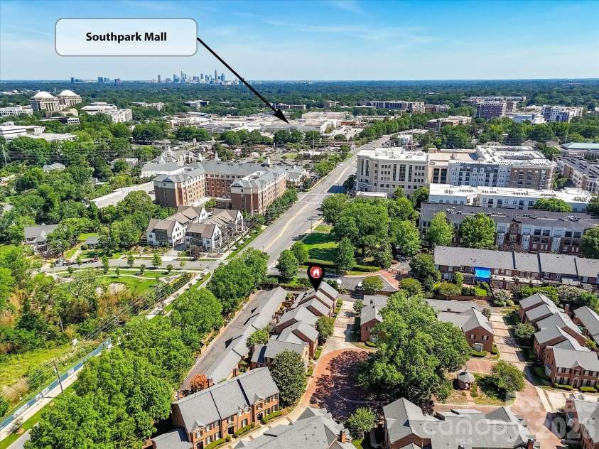 2831 Sharon View Road, Charlotte, NC 28210.  MLS# CAR4391575, YatesRealty ID 31902. Nearby Attractions