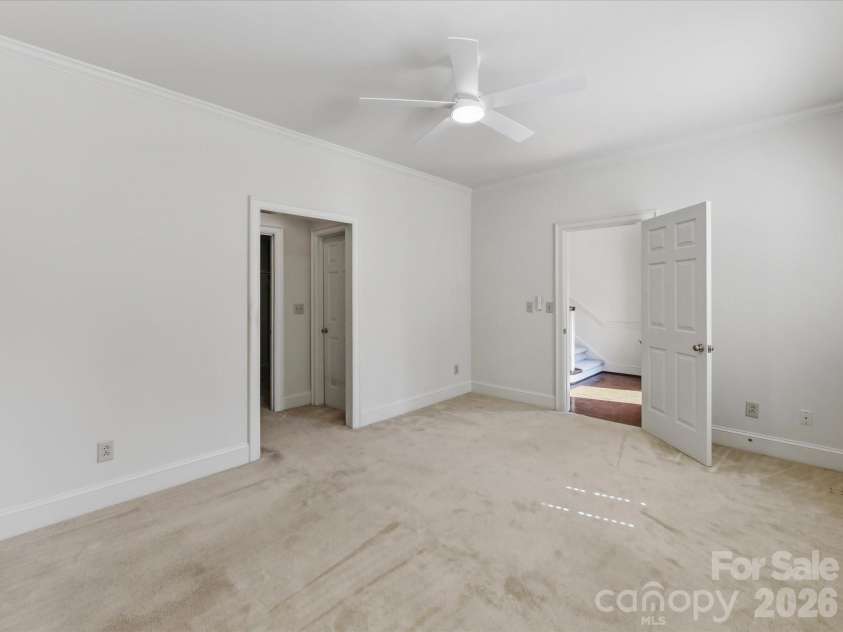 2831 Sharon View Road, Charlotte, NC 28210.  MLS# CAR4391575, YatesRealty ID 31902. Primary Bedroom