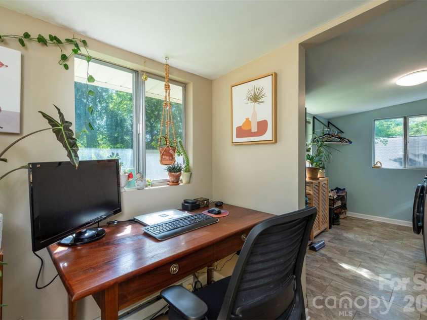21 Hi Alta Avenue, Asheville, NC 28806.  MLS# CAR4383324, YatesRealty ID 31903. Office > Laundry