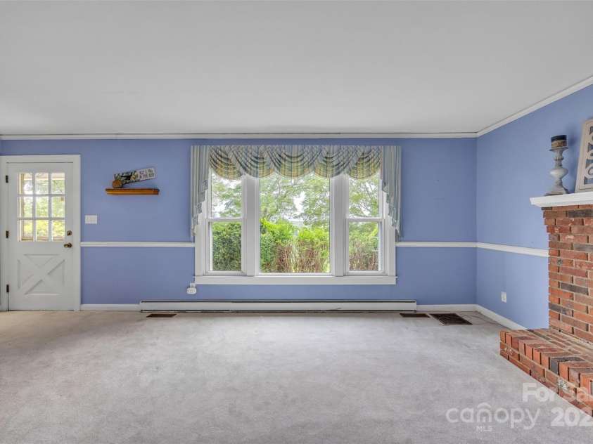 585 Rocky Springs Road, Taylorsville, NC 28681.  MLS# CAR4282569, YatesRealty ID 31903. 