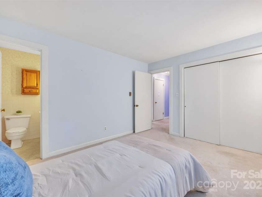 585 Rocky Springs Road, Taylorsville, NC 28681.  MLS# CAR4282569, YatesRealty ID 31903. 