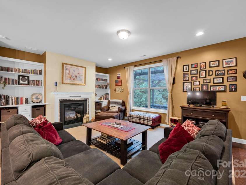 111 St Sophia Court, Mooresville, NC 28117.  MLS# CAR4246932, YatesRealty ID 31904. 