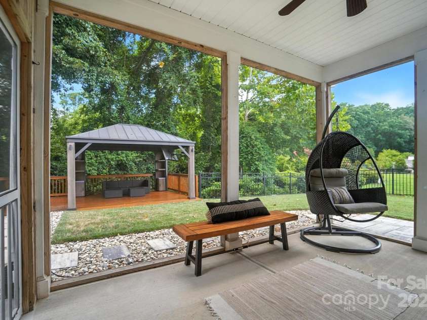 4012 Bainbridge Place, Fort Mill, SC 29707.  MLS# CAR4282310, YatesRealty ID 31905. 