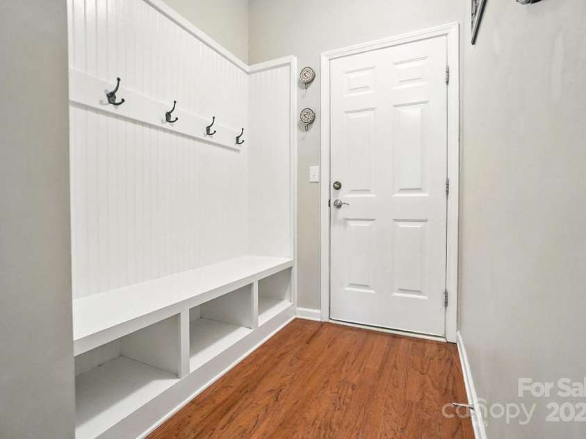 4012 Bainbridge Place, Fort Mill, SC 29707.  MLS# CAR4282310, YatesRealty ID 31905. Drop Zone off Garage