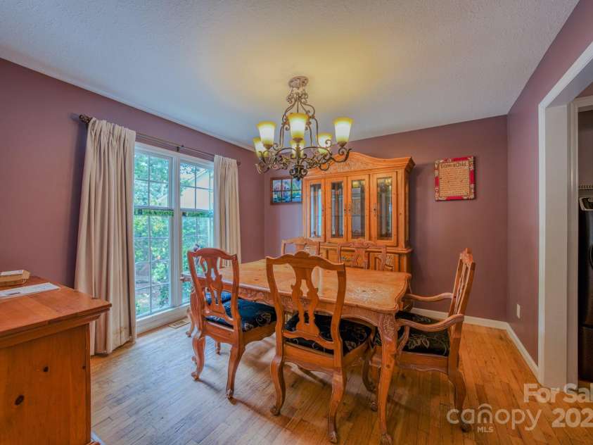 303 Theron Court, Candler, NC 28715.  MLS# CAR4291803, YatesRealty ID 31908. 