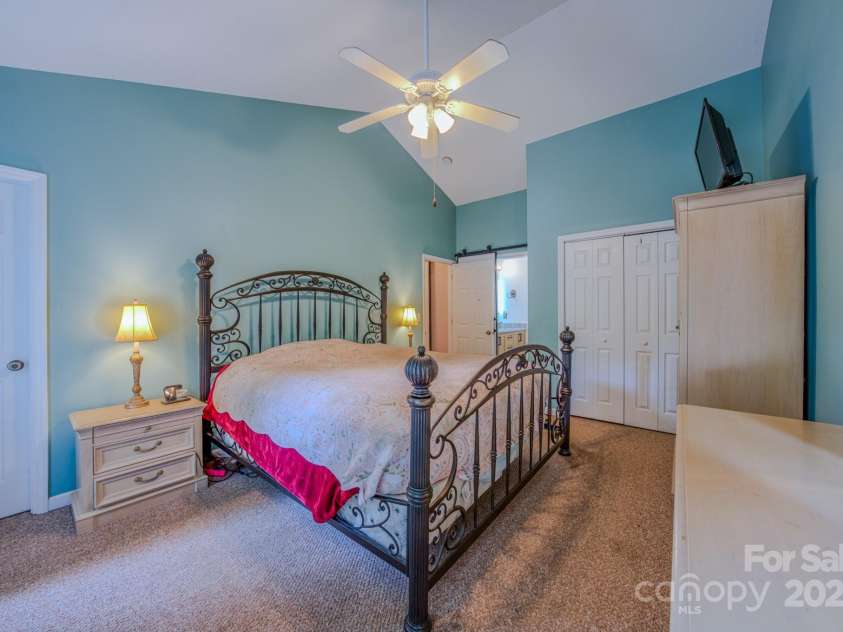 303 Theron Court, Candler, NC 28715.  MLS# CAR4291803, YatesRealty ID 31908. 