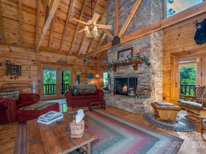 186 Black Ridge Drive, Bostic, NC 28018.  MLS# CAR4289461, YatesRealty ID 31909. 