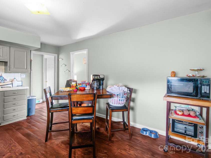 940 End Road, Chester, SC 29706.  MLS# CAR4290564, YatesRealty ID 31910. 