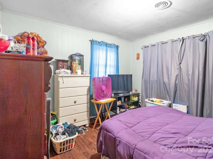 940 End Road, Chester, SC 29706.  MLS# CAR4290564, YatesRealty ID 31910. 