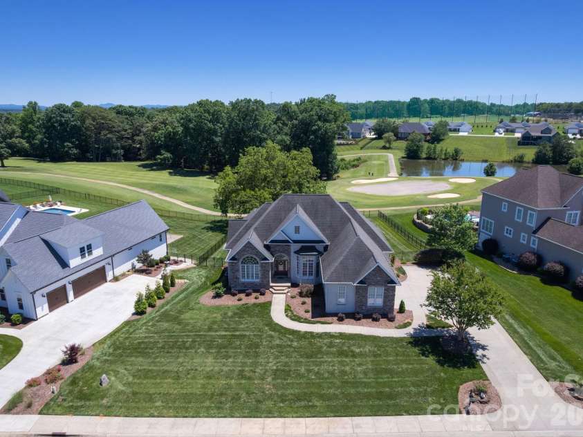 120 Augusta Lane, Shelby, NC 28150.  MLS# CAR4389781, YatesRealty ID 31913. 