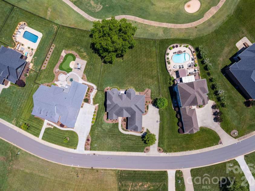 120 Augusta Lane, Shelby, NC 28150.  MLS# CAR4389781, YatesRealty ID 31913. 