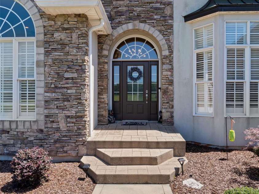 120 Augusta Lane, Shelby, NC 28150.  MLS# CAR4389781, YatesRealty ID 31913. 