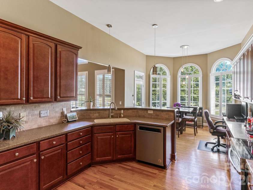 120 Augusta Lane, Shelby, NC 28150.  MLS# CAR4389781, YatesRealty ID 31913. 