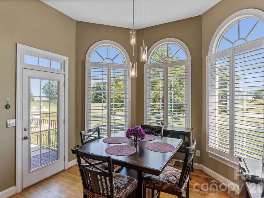 120 Augusta Lane, Shelby, NC 28150.  MLS# CAR4389781, YatesRealty ID 31913. 