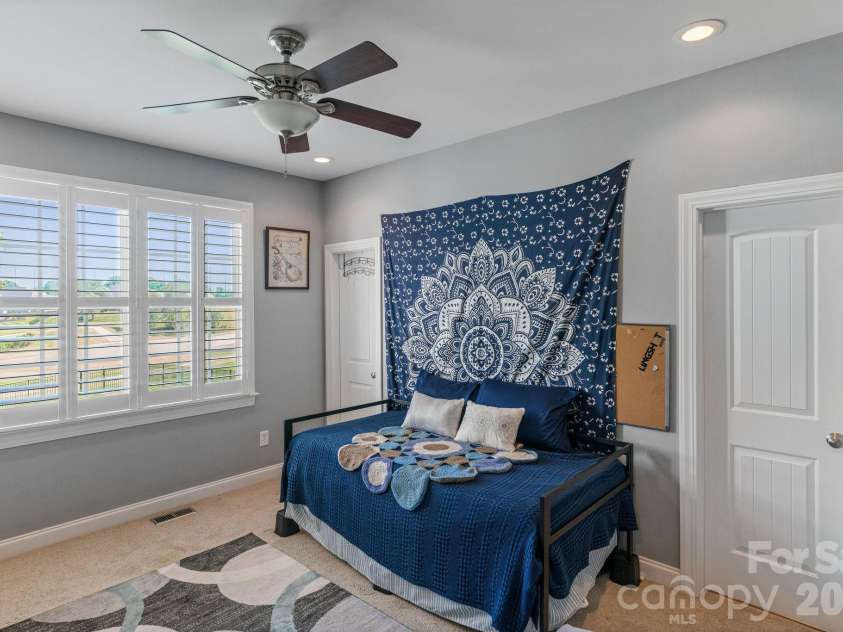 120 Augusta Lane, Shelby, NC 28150.  MLS# CAR4389781, YatesRealty ID 31913. 