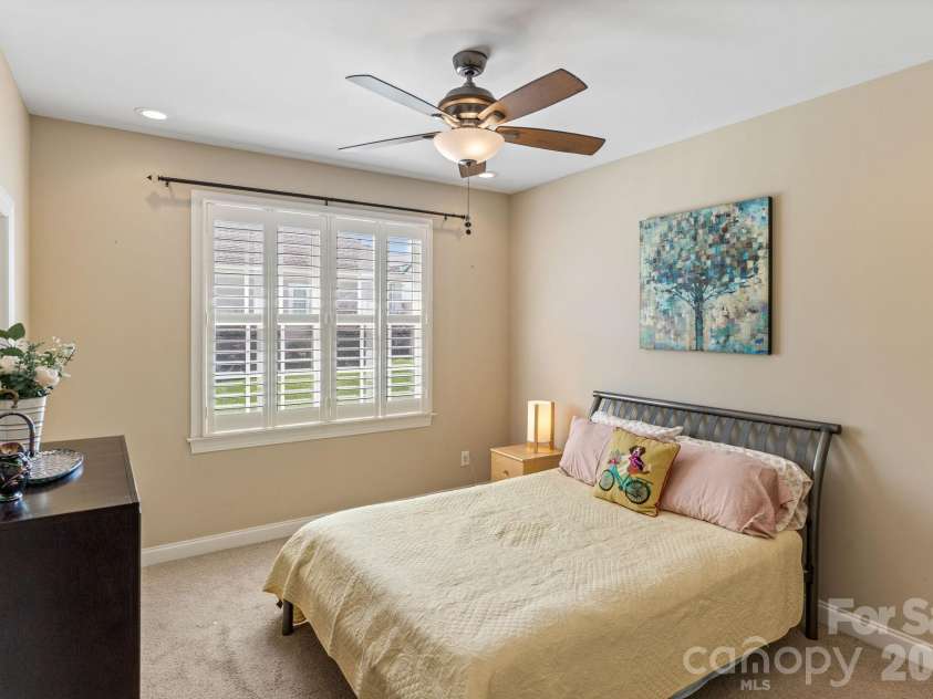 120 Augusta Lane, Shelby, NC 28150.  MLS# CAR4389781, YatesRealty ID 31913. 