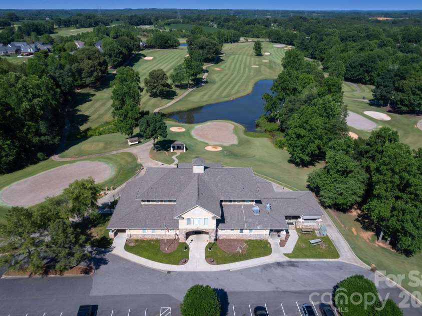 120 Augusta Lane, Shelby, NC 28150.  MLS# CAR4389781, YatesRealty ID 31913. 