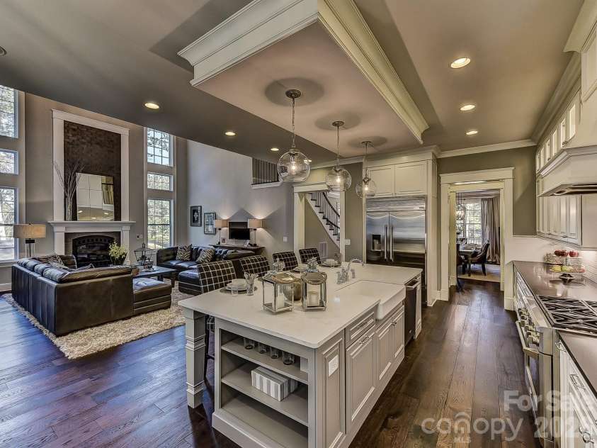 752 Lynderhill Lane, Matthews, NC 28105.  MLS# CAR4390057, YatesRealty ID 31915. Representative Photo