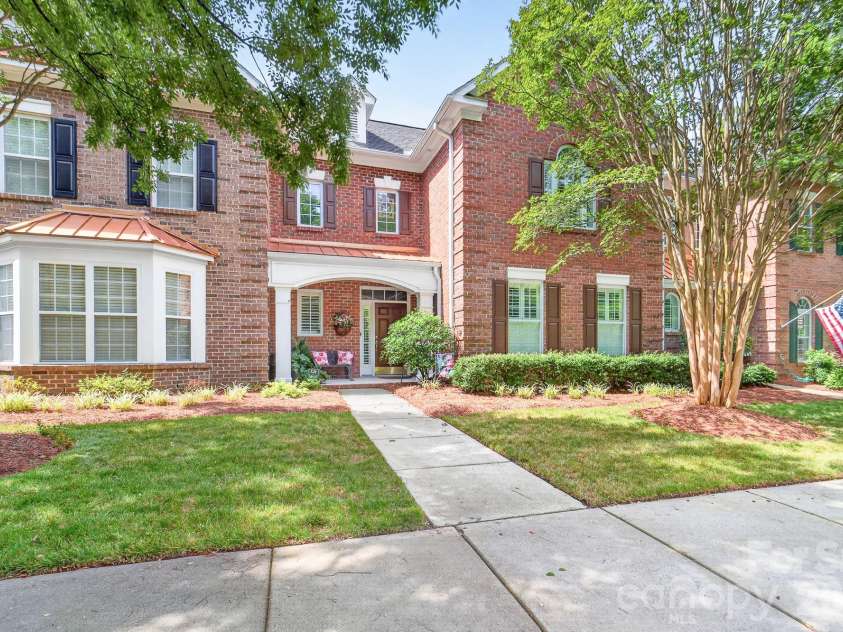 121 Mcleod Avenue, Belmont, NC 28012.  MLS# CAR4395236, YatesRealty ID 31918. 