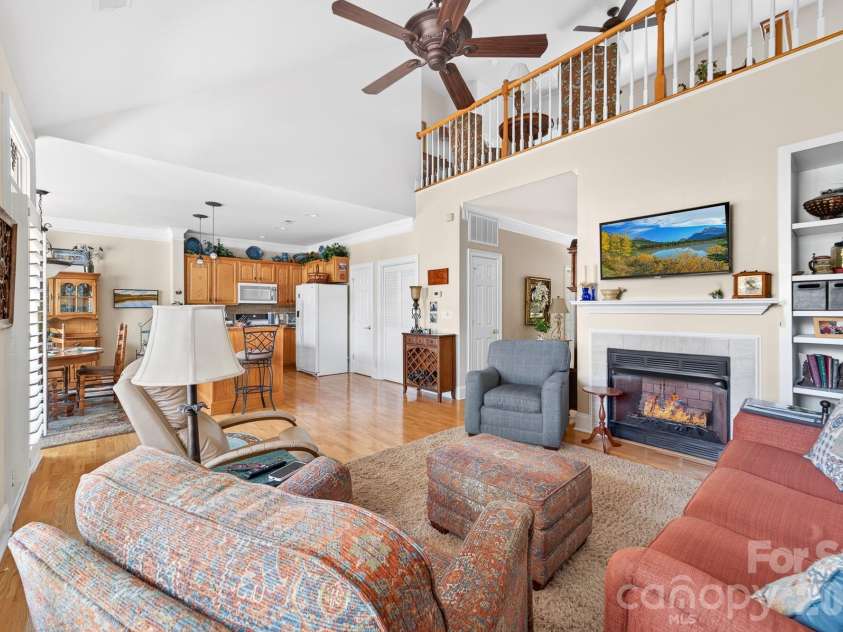 121 Mcleod Avenue, Belmont, NC 28012.  MLS# CAR4395236, YatesRealty ID 31918. 