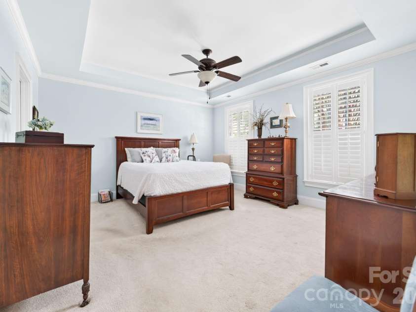 121 Mcleod Avenue, Belmont, NC 28012.  MLS# CAR4395236, YatesRealty ID 31918. 