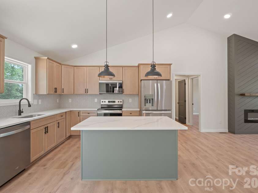 1649 Bentbrook Drive, Valdese, NC 28690.  MLS# CAR4395639, YatesRealty ID 31919. 