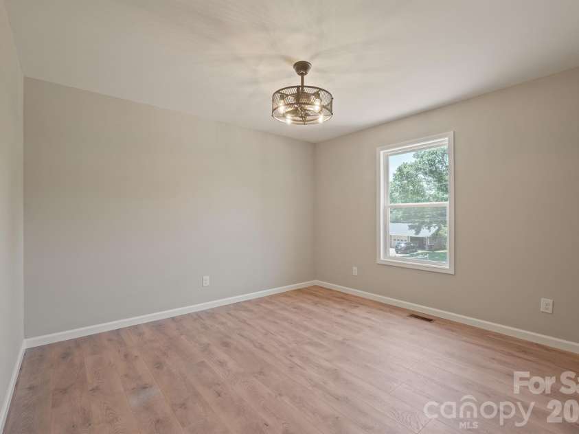1649 Bentbrook Drive, Valdese, NC 28690.  MLS# CAR4395639, YatesRealty ID 31919. 