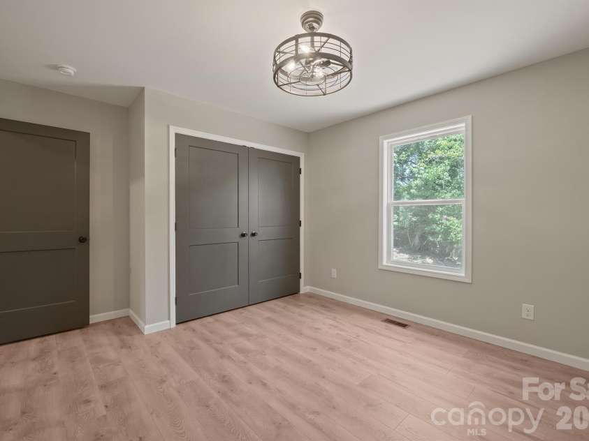 1649 Bentbrook Drive, Valdese, NC 28690.  MLS# CAR4395639, YatesRealty ID 31919. 