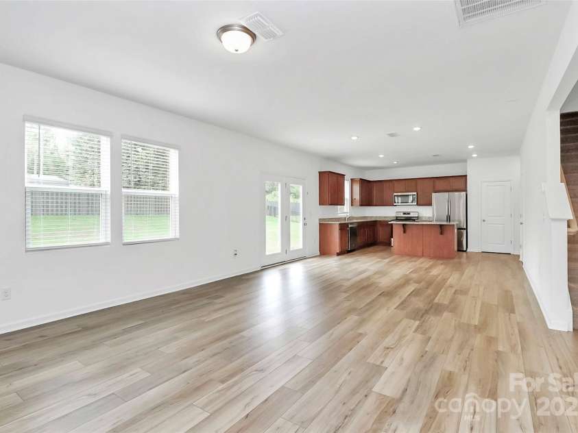 7013 Gale Force Lane, Charlotte, NC 28216.  MLS# CAR4291517, YatesRealty ID 31919. 