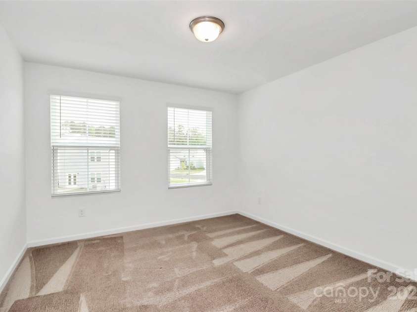 7013 Gale Force Lane, Charlotte, NC 28216.  MLS# CAR4291517, YatesRealty ID 31919. 