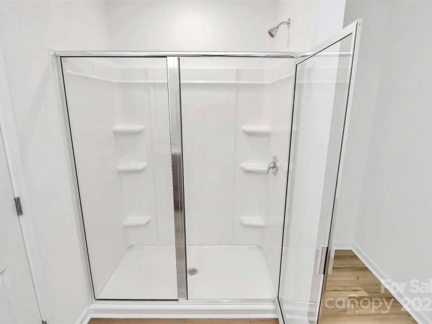 7013 Gale Force Lane, Charlotte, NC 28216.  MLS# CAR4291517, YatesRealty ID 31919. 