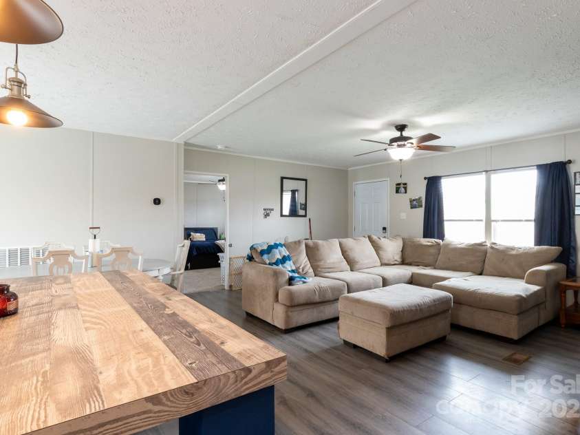 101 Park Lane, Grover, NC 28073.  MLS# CAR4292086, YatesRealty ID 31921. 