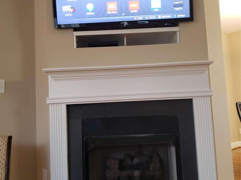 13019 West Douglas Park Drive, Huntersville, NC 28078.  MLS# CAR4395919, YatesRealty ID 31922. Fireplace