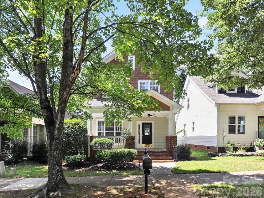 13019 West Douglas Park Drive, Huntersville, NC 28078.  MLS# CAR4395919, YatesRealty ID 31922. Front