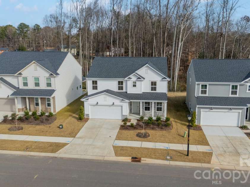 6012 Chumbley Point Road, Charlotte, NC 28215.  MLS# CAR4365246, YatesRealty ID 31923. 