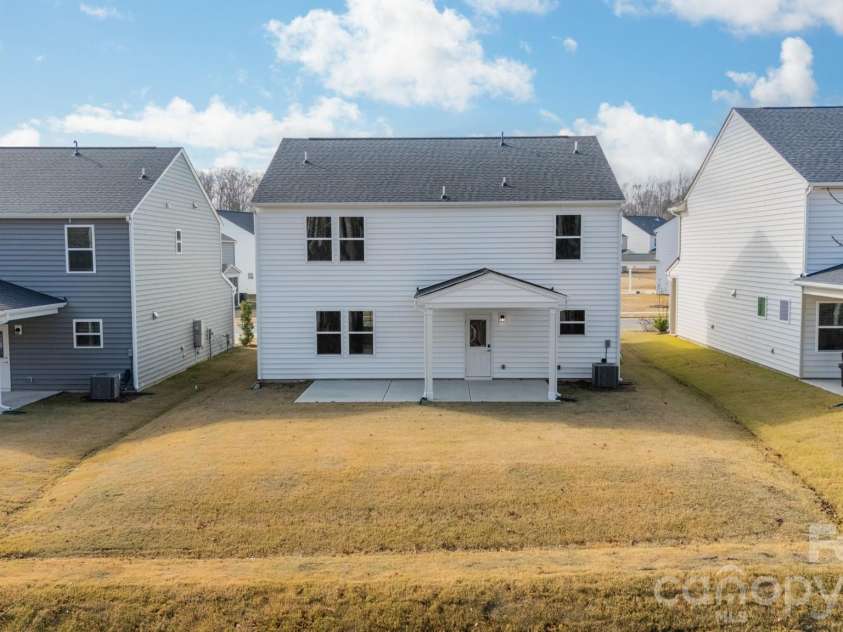 6012 Chumbley Point Road, Charlotte, NC 28215.  MLS# CAR4365246, YatesRealty ID 31923. 