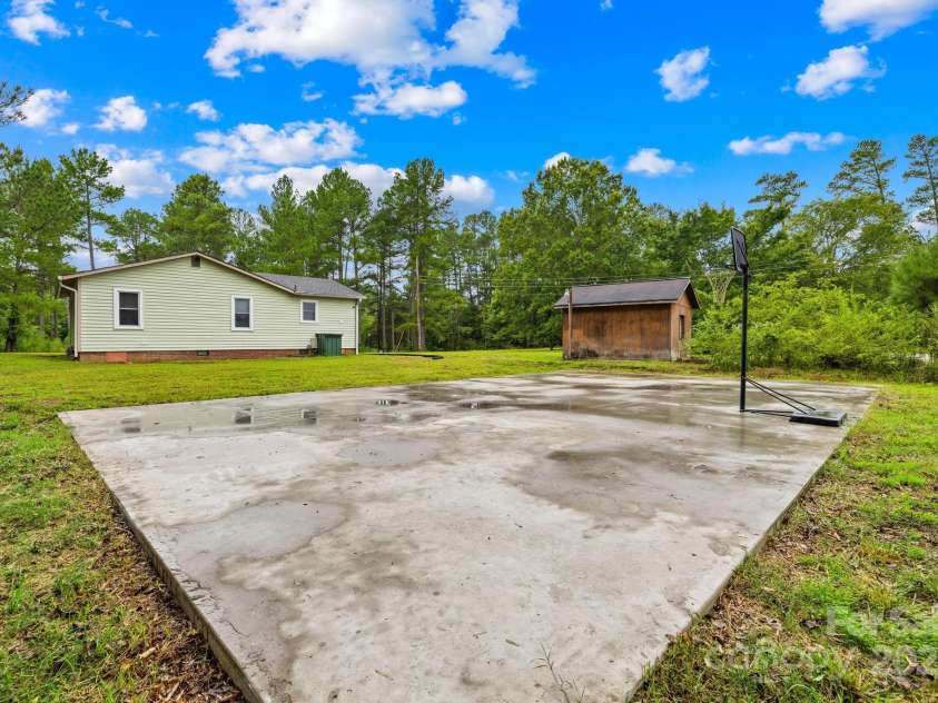 114 Graham Acres Road, Salisbury, NC 28147.  MLS# CAR4290916, YatesRealty ID 31924. 